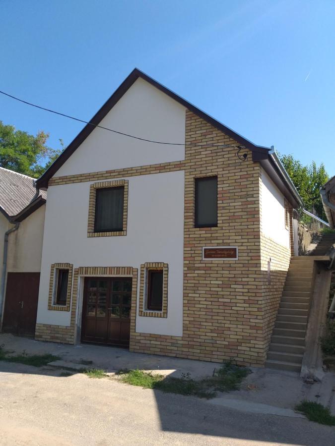 Zalan Vendeghaz Otel Csaszartoltes Dış mekan fotoğraf