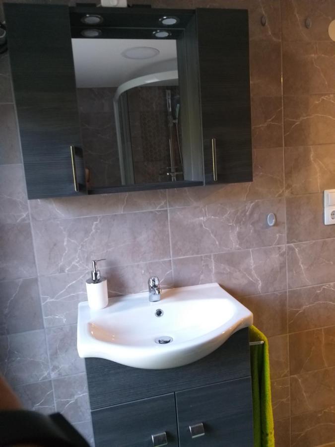 Zalan Vendeghaz Otel Csaszartoltes Dış mekan fotoğraf