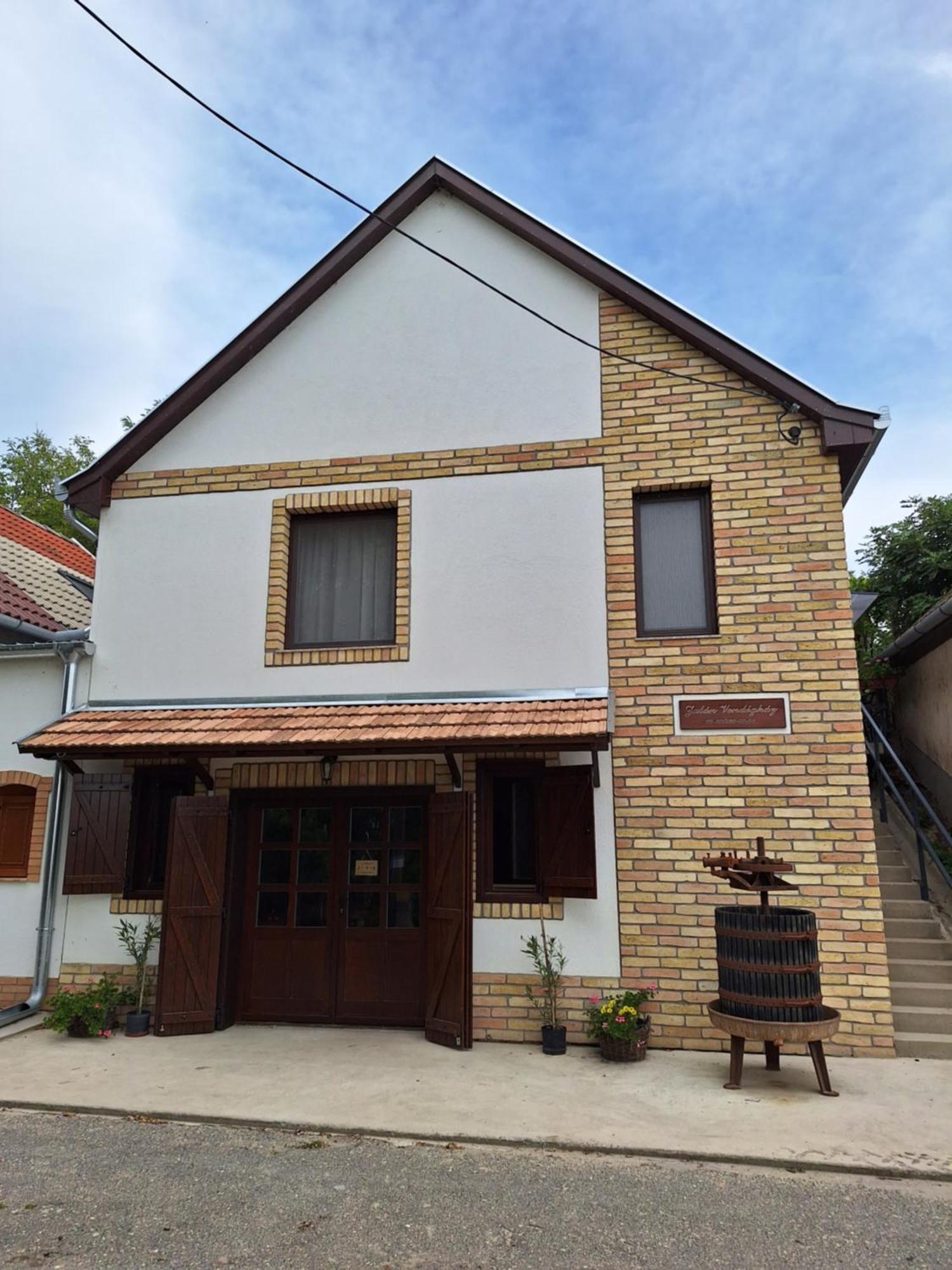 Zalan Vendeghaz Otel Csaszartoltes Dış mekan fotoğraf